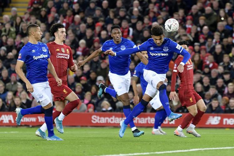 Roblox首席执行官接受《纽约时报》采访引发争议