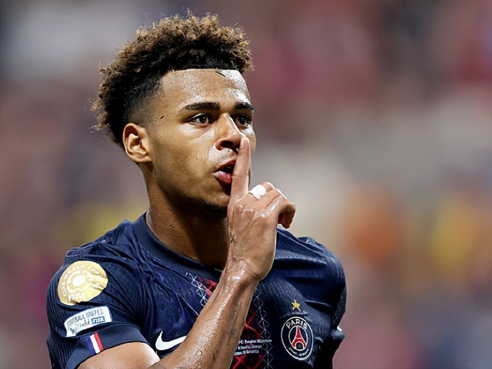 开局一戒指，宿主全靠捡《戒指里的老爷爷》抢先体验版现已上线！