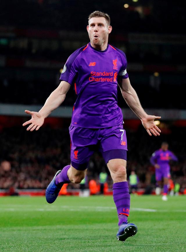 [图]刘若钒梅开二度 上海海港主场战胜云南玉昆