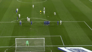 NBA新赛季首笔交易！27岁4届全明星控卫被贱卖，太离谱了